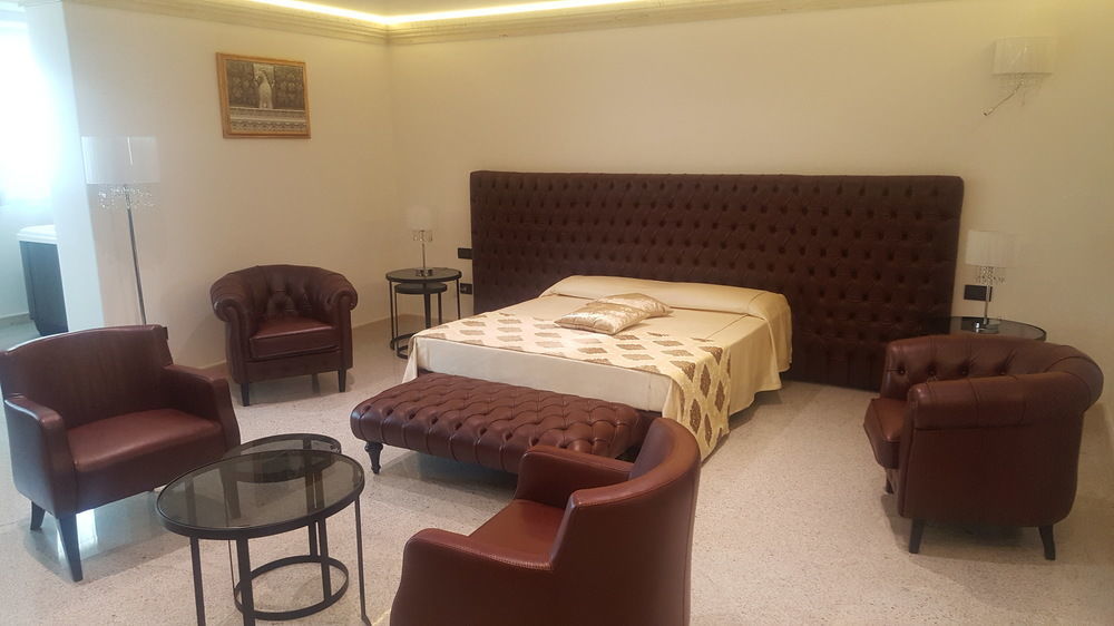 Hotel Bhb Manduria